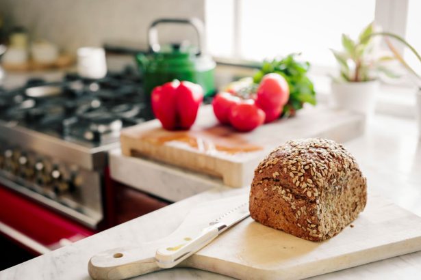 Masina de facut paine sanatoasa in casa